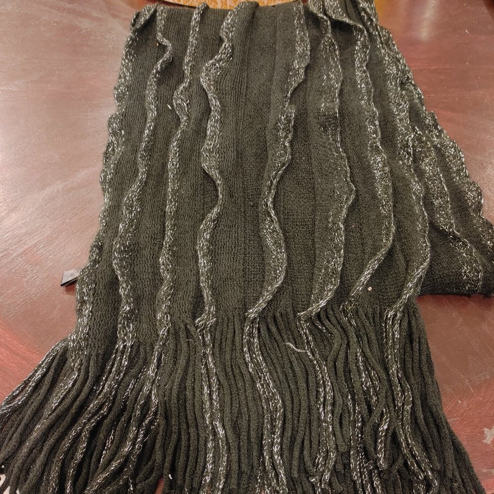 100% Acrylic Scarf